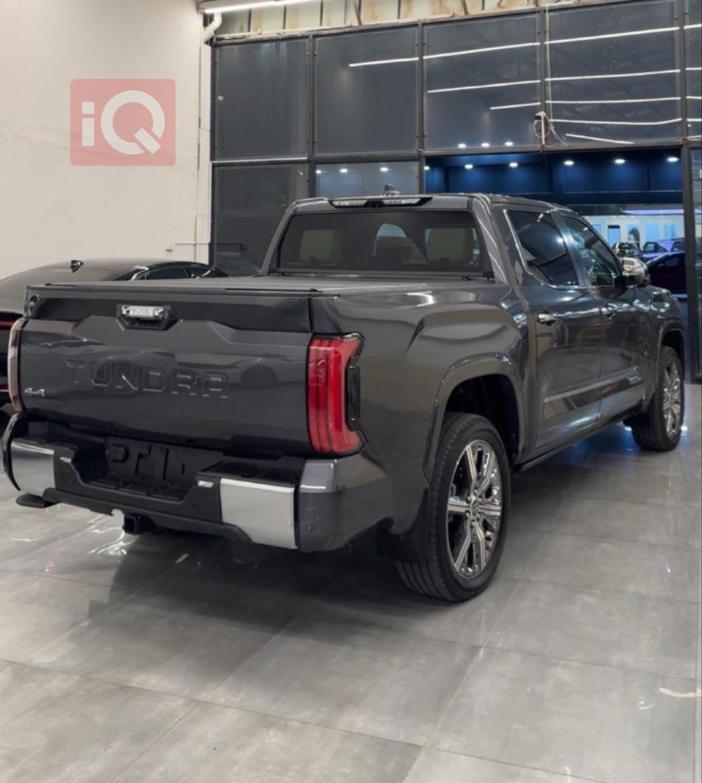 Toyota Tundra